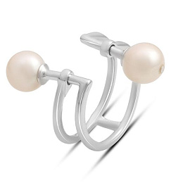 Silver ring with pearls