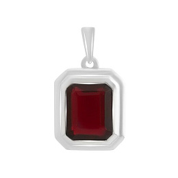 Silver pendant with nano 2.625ct garnet