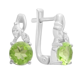 Silver earrings with chrysolite (2.688 ct)