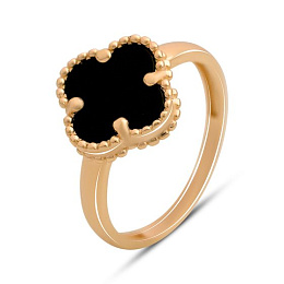 Gold ring with onyx
