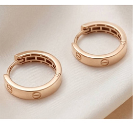 Gold earrings without stones