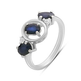Silver ring with sapphire 1.775ct