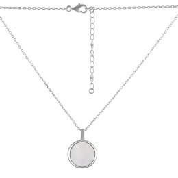 Silver necklace with mother-of-pearl