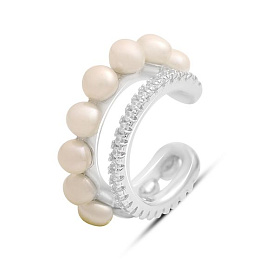 Silver earrings with cubic zirconia and pearls