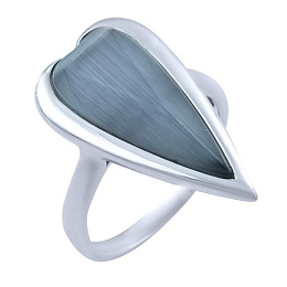 Silver ring with cat's eye
