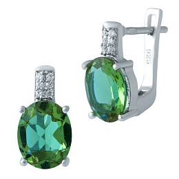 Silver earrings with 5.116 carats of sultanite