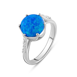 Silver ring with a 1.722-carat opal