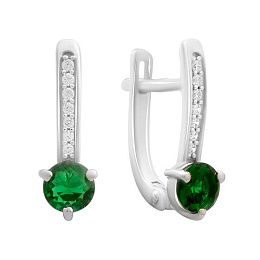 Silver earrings with a 0.961-carat nano emerald