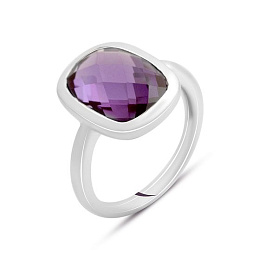 Silver ring with an 8.1-carat alexandrite