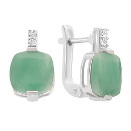 Silver earrings with a 5.652-carat emerald